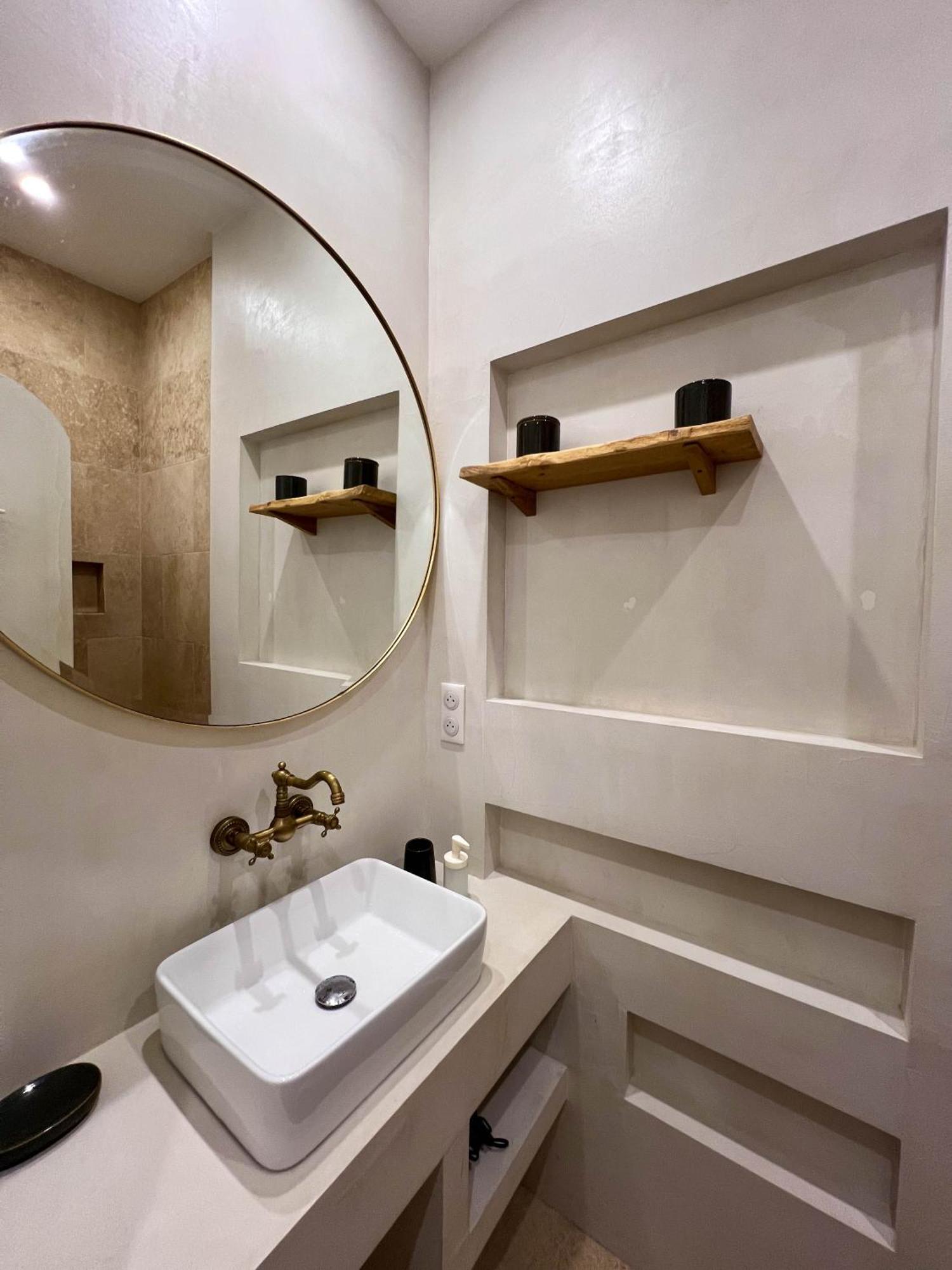 Apartamento Chic Et Boheme A Endoume, A Deux Pas Du Vieux-Port Marsella Exterior foto